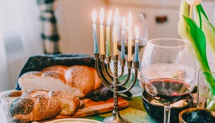 开云网站-辽宁男篮豪取胜利，领先优势逐渐拉大，辽宁男篮表现