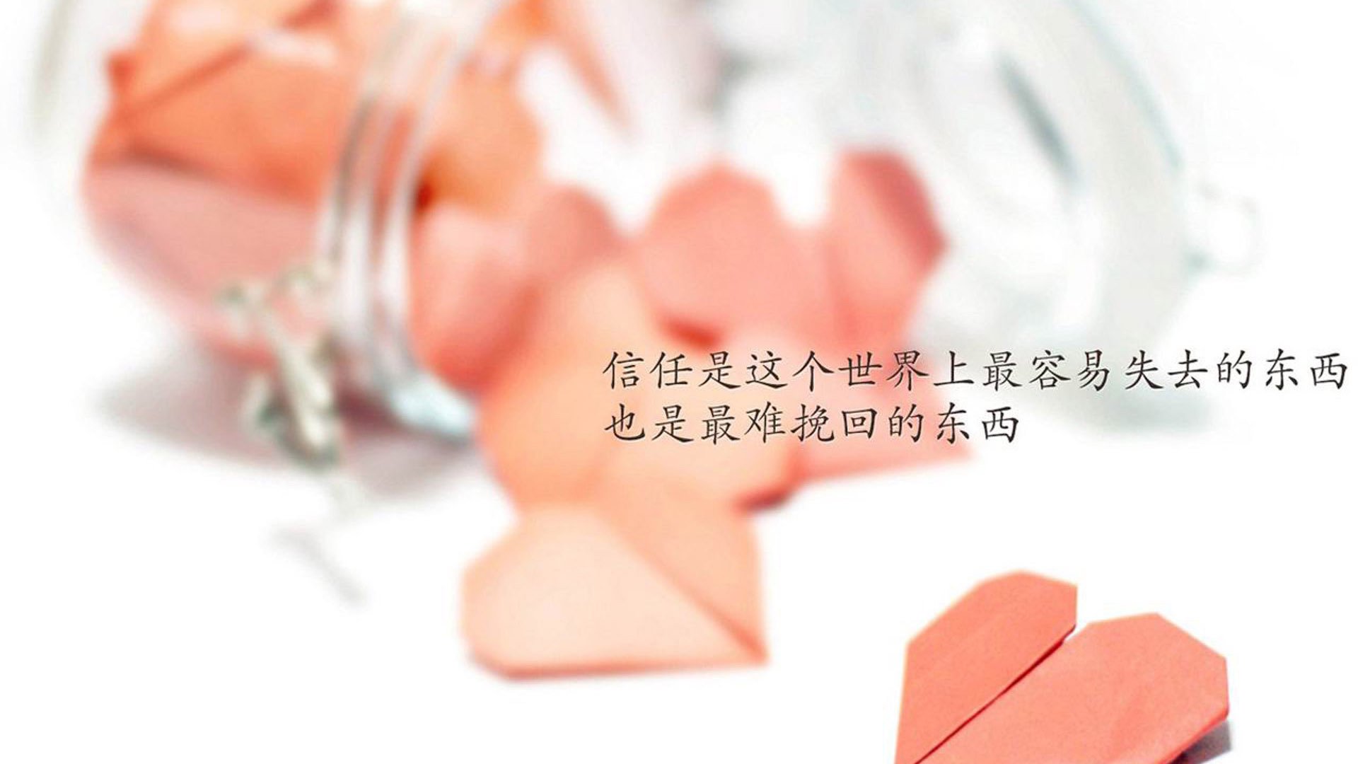 哥伦比亚女足在巴黎奥运会比赛中表现出色，赢得奖杯，奥运会哥伦比亚女射手