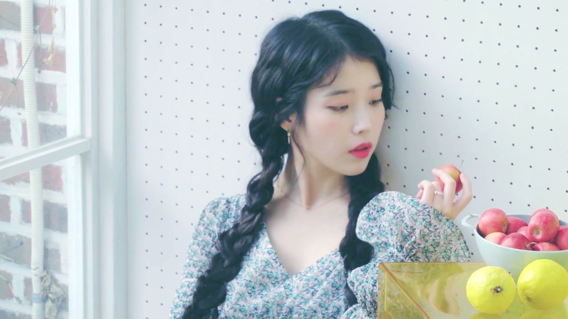 特色足球主题公园吸引大量家庭游客，推动旅游经济，足球文化公园