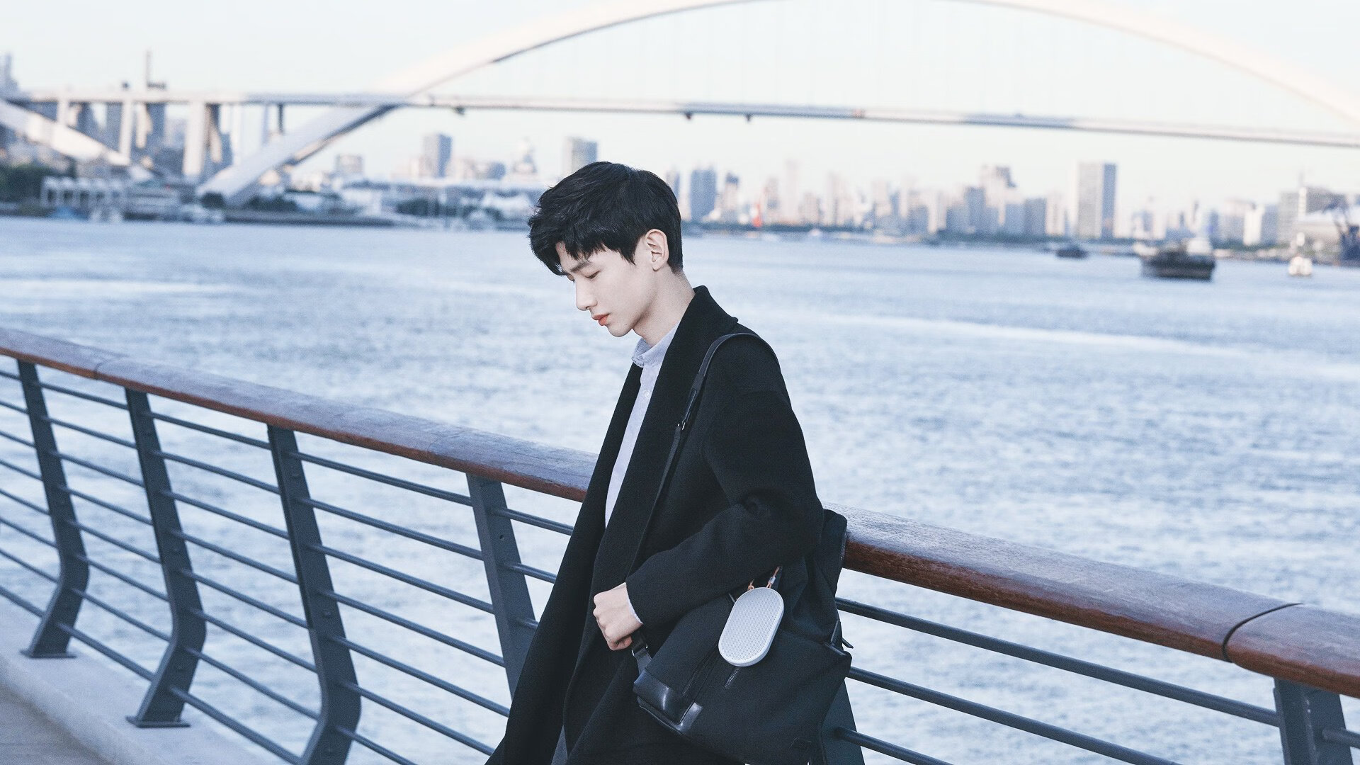 苏炳添称希望看到更多短跑新星崛起，短跑冠军苏炳添哪里人